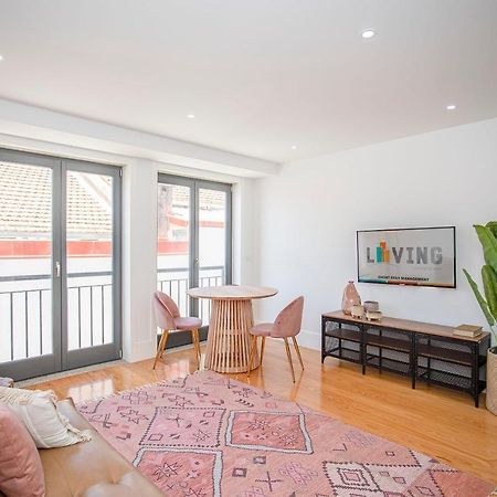 Liiiving In Porto - Flores Design Experience Apartments ภายนอก รูปภาพ