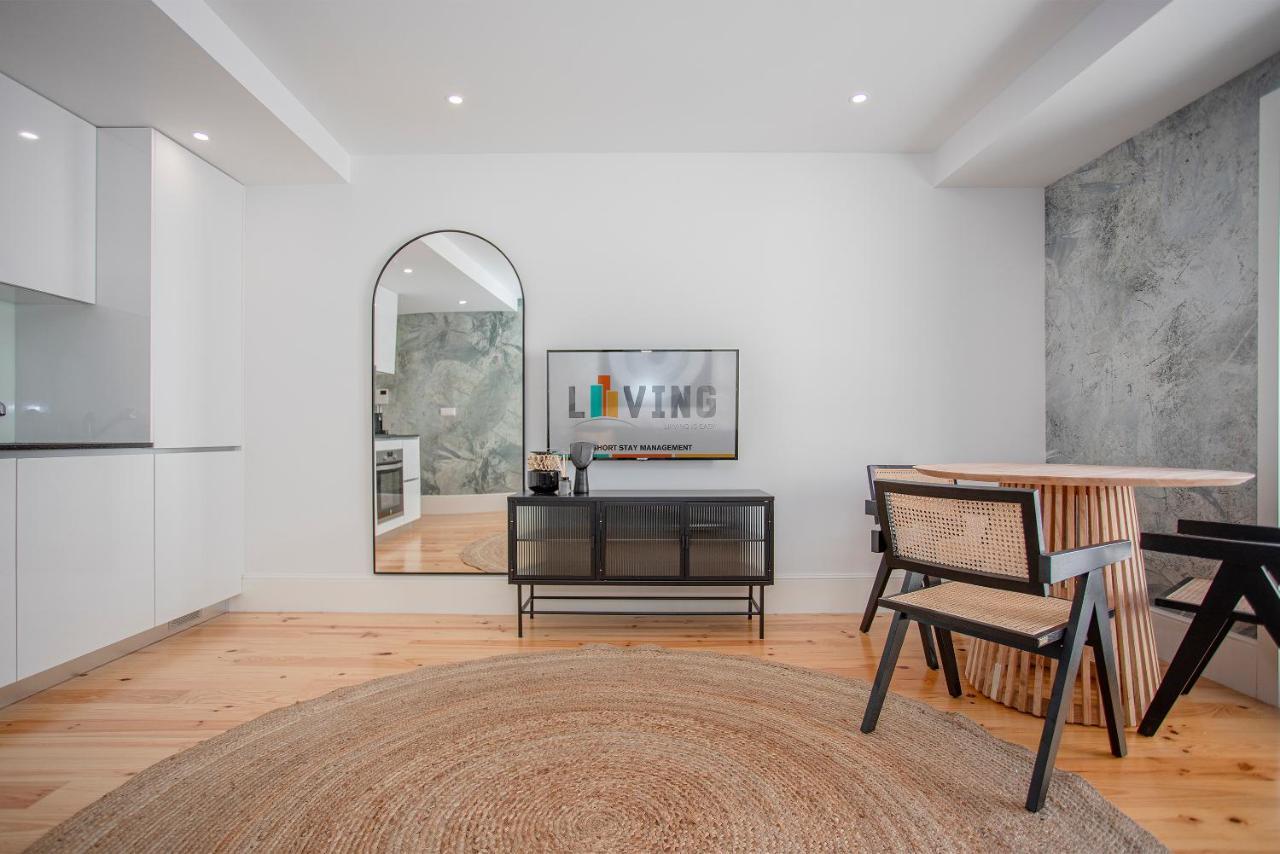 Liiiving In Porto - Flores Design Experience Apartments ภายนอก รูปภาพ