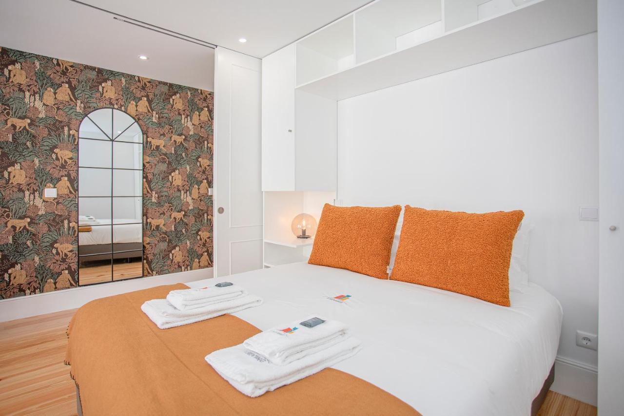 Liiiving In Porto - Flores Design Experience Apartments ภายนอก รูปภาพ