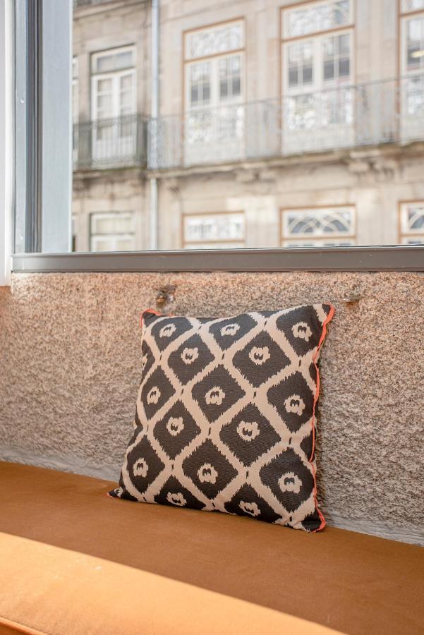 Liiiving In Porto - Flores Design Experience Apartments ภายนอก รูปภาพ